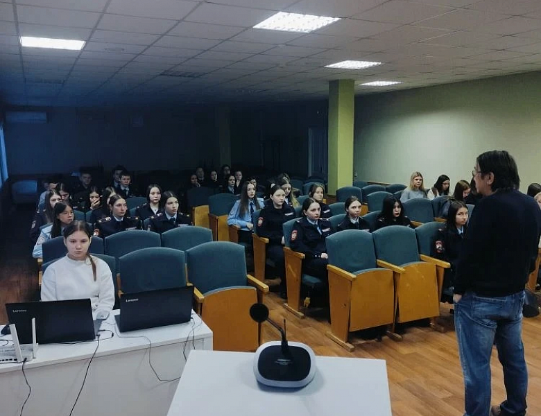 ВИРТУАЛЬНОЕ ПОГРУЖЕНИЕ В ИСТОРИЮ: В СКФКУИС ПРОШЛА АКЦИЯ ПАМЯТИ «КОЛОКОЛА ХАТЫНИ»