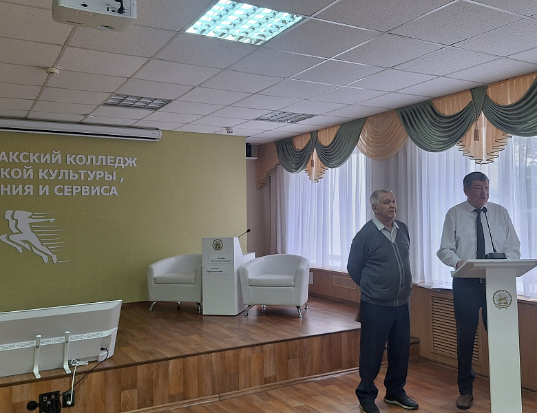  Встреча студентов с председателем ветеранов города Стерлитамак