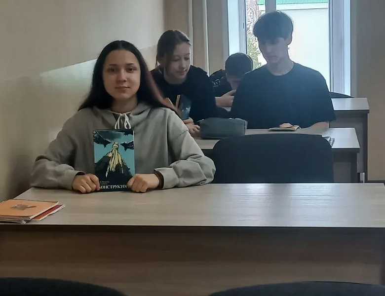 КОСМОС В СОВЕТСКОЙ ПОЭЗИИ: СЛОВА, ВДОХНОВЛЯВШИЕ НА ПОКОРЕНИЕ ЗВЁЗД