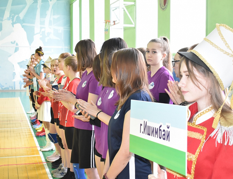 Финальные соревнования по волейболу (девушки) с 04 по 08 апреля 2022 года