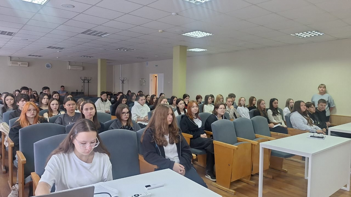 СКФКУиС: Память, которая вдохновляет – к Международному дню грамотности и Дню памяти жертв фашизма!