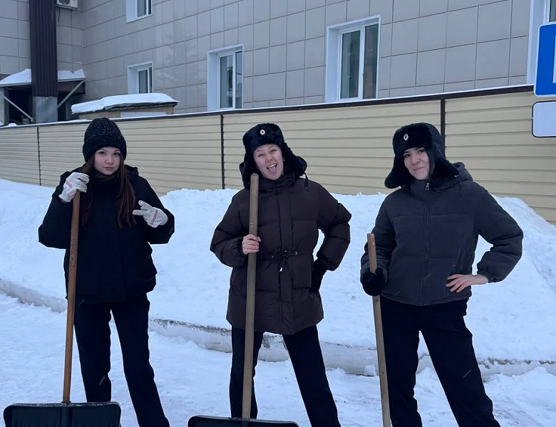 СНЕЖНЫЙ ДЕСАНТ: ТРУД, ЧЕСТЬ И ПРЕЕМСТВЕННОСТЬ ПОКОЛЕНИЙ