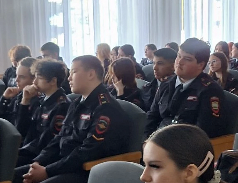БЕЗОПАСНОСТЬ БУДУЩЕГО – В НАШИХ РУКАХ: ОБСУЖДЕНИЕ В СКФКУиС