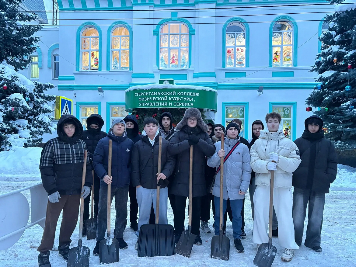 СНЕЖНЫЙ ДЕСАНТ СКФКУиС! СТАРТ ДАН!