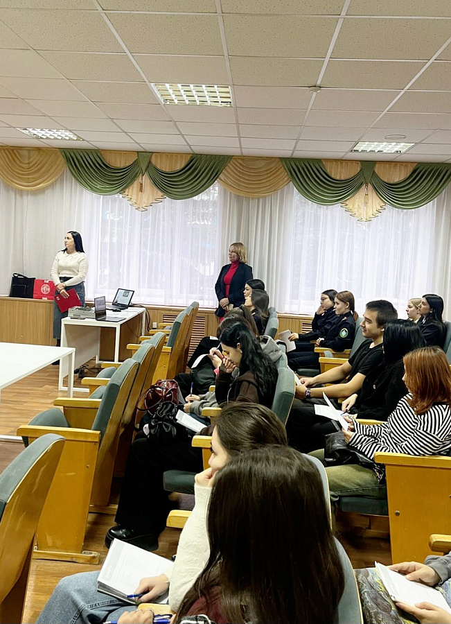 Будущее в наших руках: Студенты СКФКУиС повышают финансовую грамотность и строят карьерные планы!