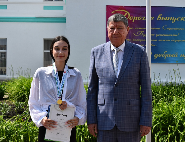 Сердца, полные гордости за Родину! С Днём России, великая Страна!