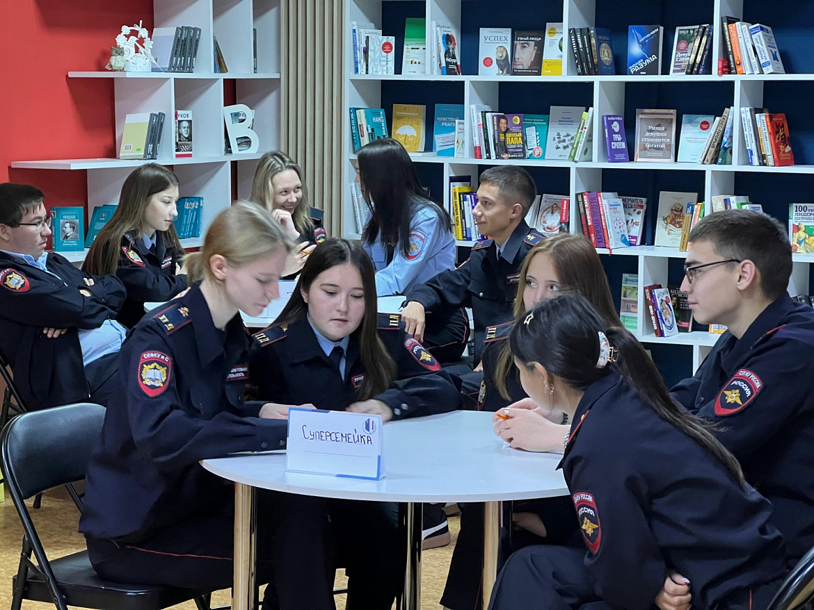 ДЕНЬ МАТЕРИ: ИНТЕЛЛЕКТУАЛЬНЫЙ КВИЗ В ЦЕНТРАЛЬНОЙ ГОРОДСКОЙ БИБЛИОТЕКЕ!
