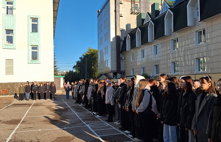 ВСТРЕЧАЙТЕ НОВУЮ УЧЕБНУЮ НЕДЕЛЮ С ГОРДОСТЬЮ