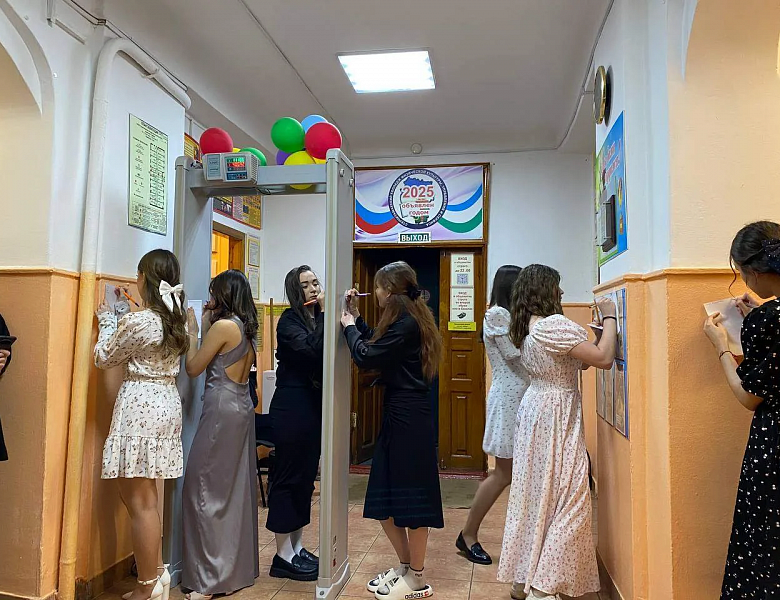 КРАСОТА, ТАЛАНТ И ВЕСЕННЕЕ ВДОХНОВЕНИЕ: В СКФКУиС ВЫБРАЛИ «МИСС ОБЩЕЖИТИЕ»! 