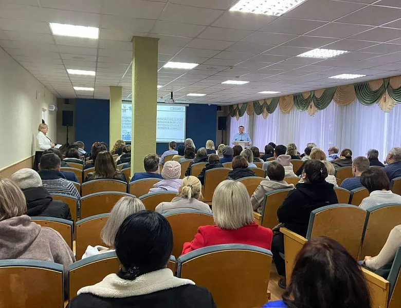 Семья СКФКУиС: Вместе строим будущее, воспитываем лидеров и творим незабываемые моменты!
