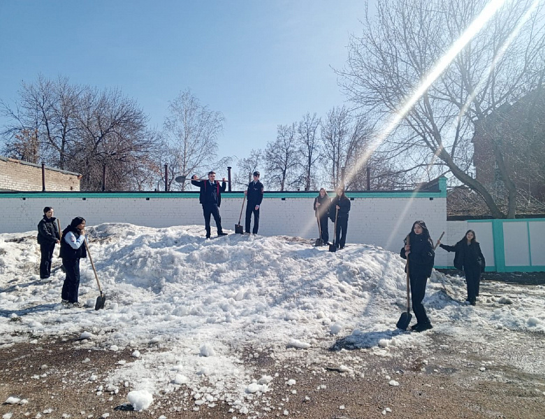 Весна пришла в СКФКУ и С