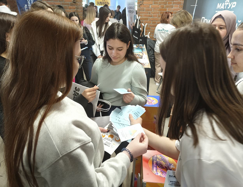 В Стерлитамаке прошел кадровый форум «Работа ЗДЕСЬ»! 