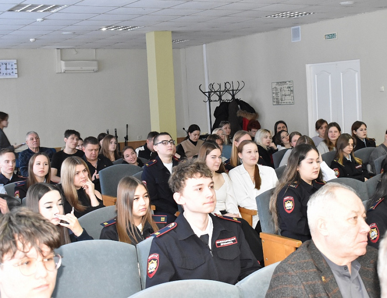 Единство, семья и энергия молодости! в СКФКУиС отметили День российского студенчества!