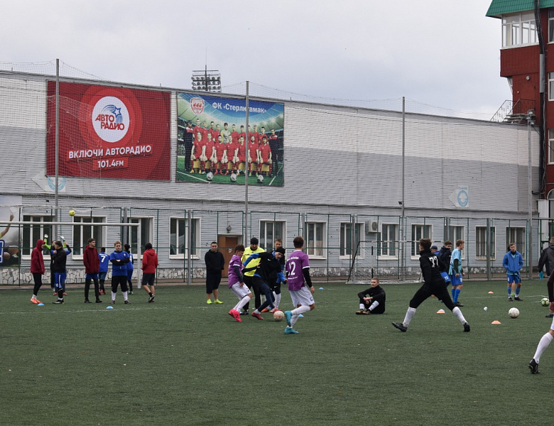 Республиканский турнир по футболу памяти выпускника СТФК Мокшина В.Г