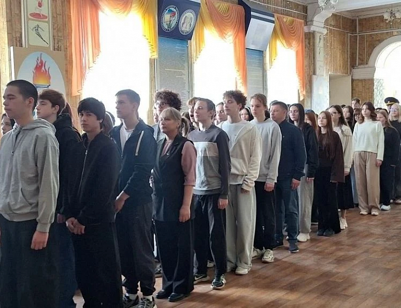 «ЛИНЕЙКА В СКФКУиС: ДУХ ПАТРИОТИЗМА И КОМАНДНЫЙ НАСТРОЙ»
