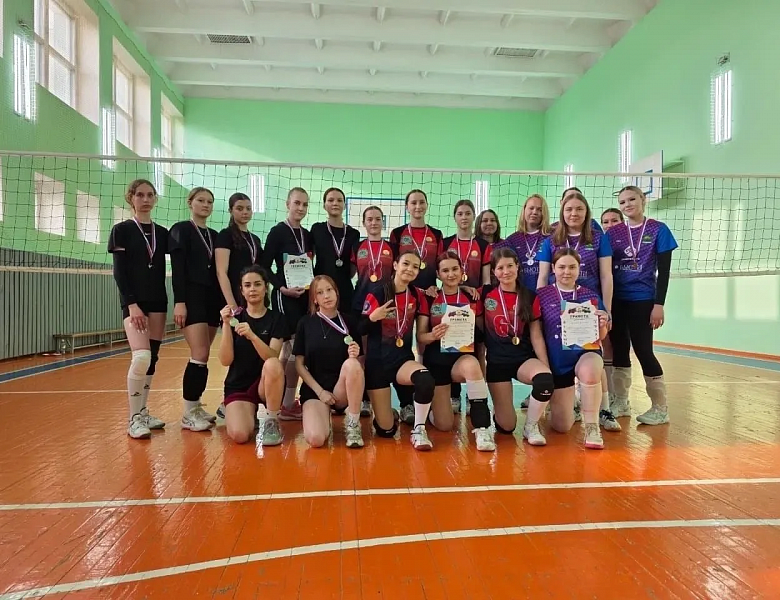 Гордость колледжа и района! Наши волейболистки – на пьедестале!