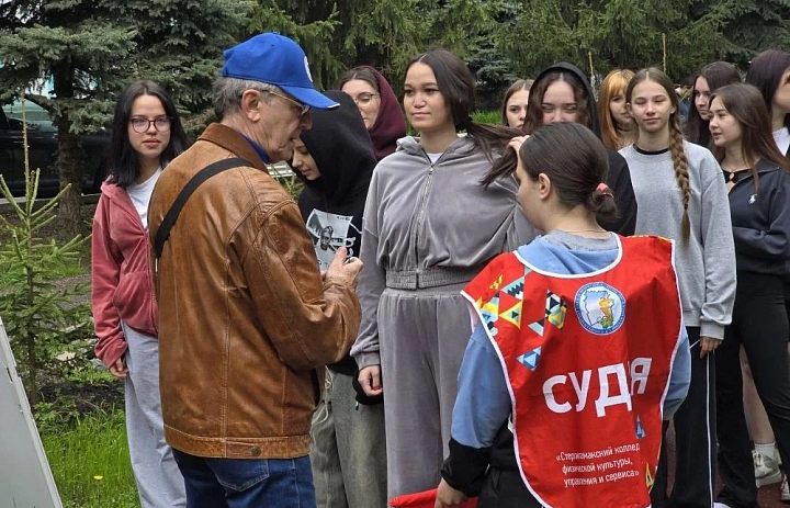Кросс памяти и единства: студенты СКФКУиС отметили важные даты спортивным духом!