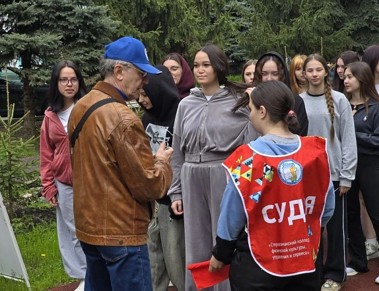 Кросс памяти и единства: студенты СКФКУиС отметили важные даты спортивным духом!