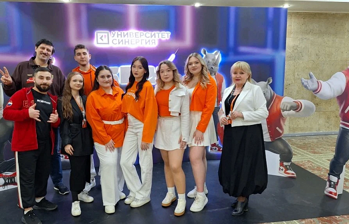 СОЧИ. КВН. ПОБЕДА НАД СОБОЙ! КОМАНДА «ФИЗРУКИ» – НА ВЫСОТЕ!