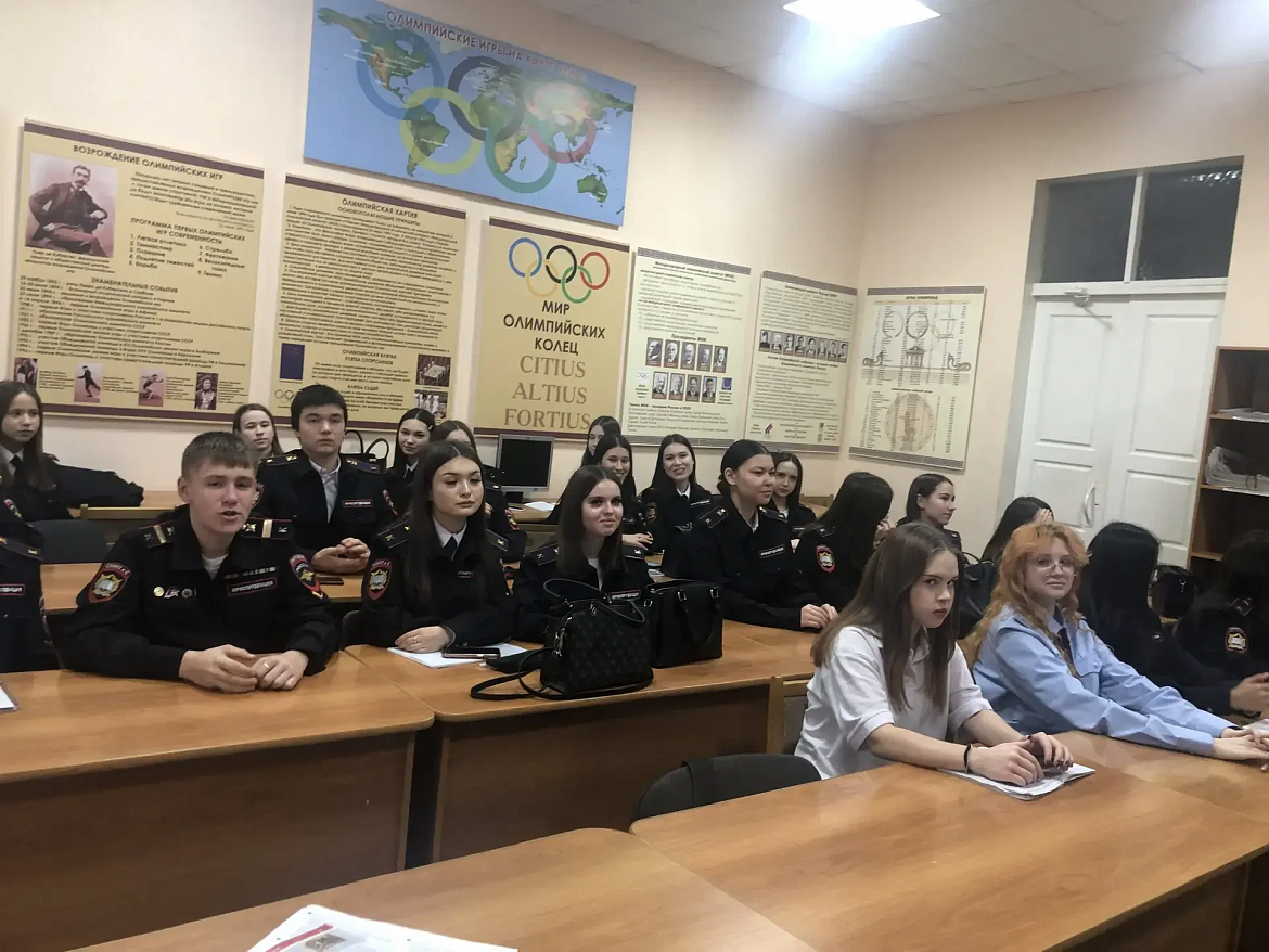 Наука – фундамент величия России: традиции и будущее в стенах СКФКУиС