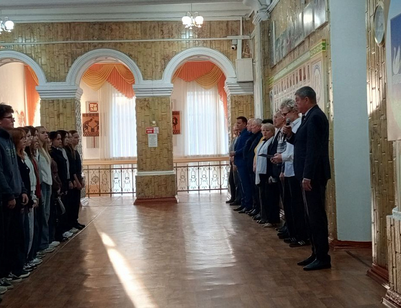 С праздником, Республика! В СКФКУиС неделя стартовала с торжества и патриотизма!