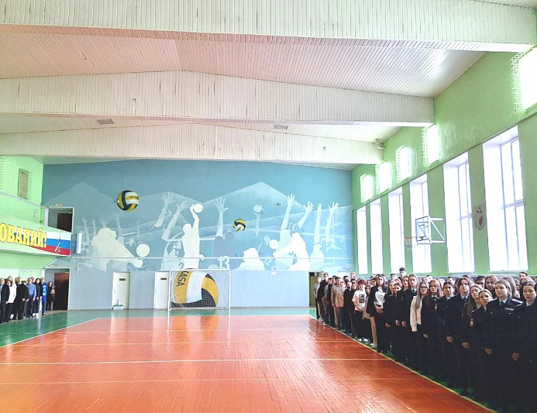 СКФКУ и С: Патриотичный старт новой учебной недели!