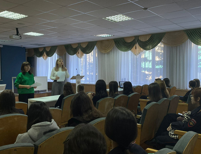 Видеть сердцем: Студенты СКФКУиС прикоснулись к важному в Международный день слепых 