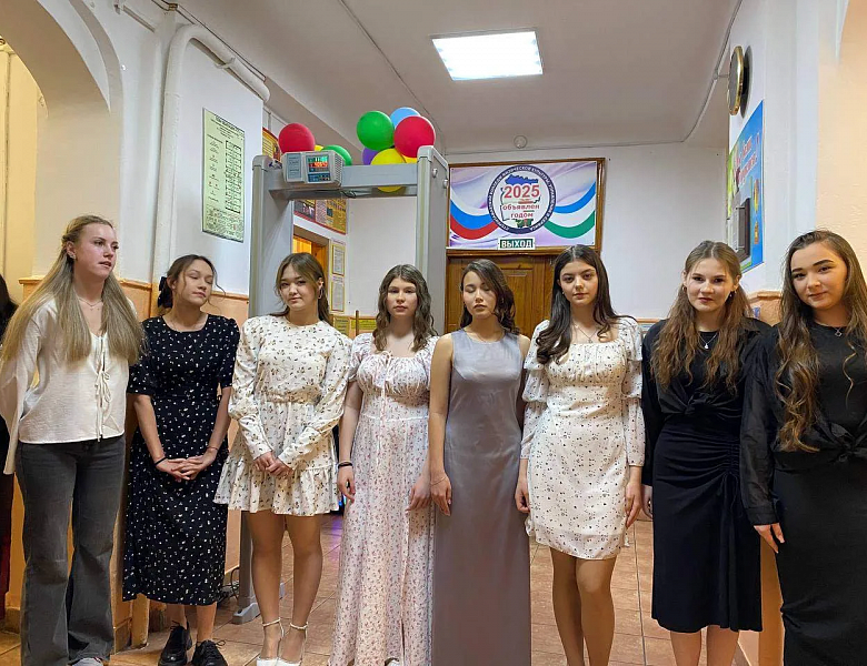 КРАСОТА, ТАЛАНТ И ВЕСЕННЕЕ ВДОХНОВЕНИЕ: В СКФКУиС ВЫБРАЛИ «МИСС ОБЩЕЖИТИЕ»! 