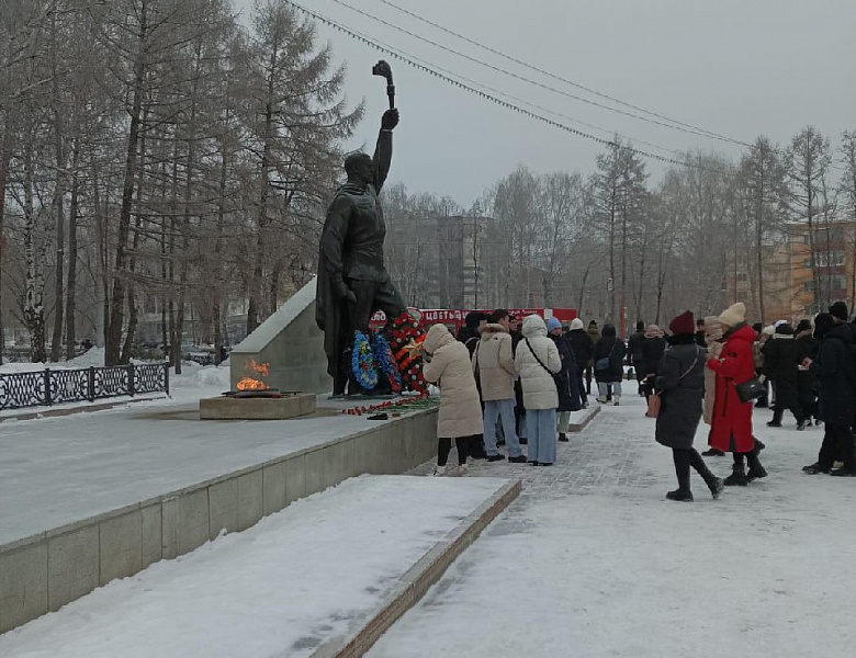 КУСОК ХЛЕБА – СИМВОЛ ЖИЗНИ 
