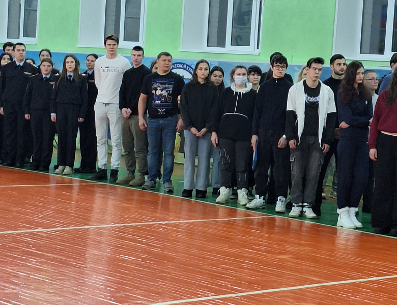 ТОРЖЕСТВЕННАЯ ЛИНЕЙКА В СКФКУИС: ЧЕСТВУЕМ ЛУЧШИХ! 