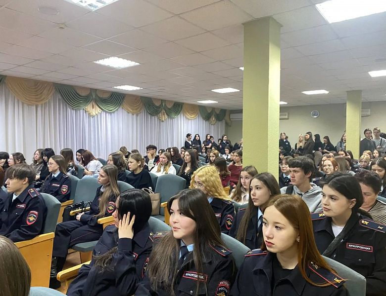 НАЧИНАЕМ 2026 ГОД ЯРКО! «РАЗГОВОРЫ О ВАЖНОМ» В СКФКУиС!