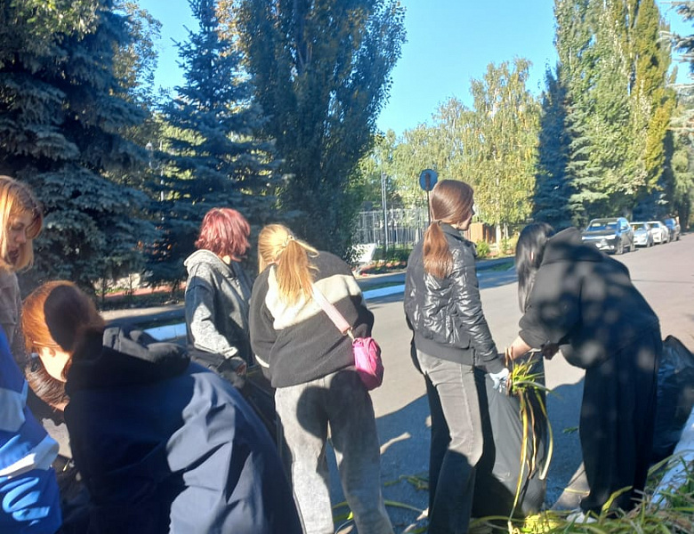 Акция памяти и чистоты: студенты СКФКУиС: ответственность перед прошлым и забота о настоящем