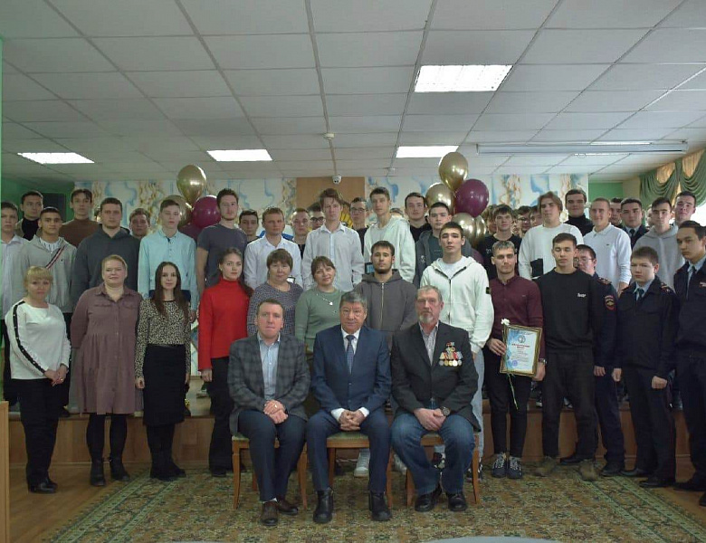 Поздравление директора колледжа с 23 февраля
