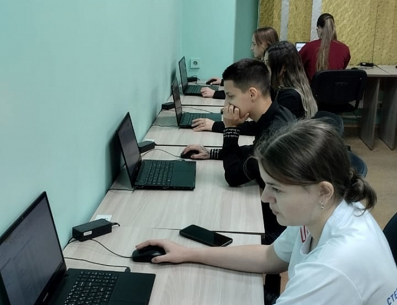 Студенты СКФКУиС – Лучшие в «Физической культуре, спорте и фитнесе»! Профессиональный Триумф на Конкурсе Мастерства