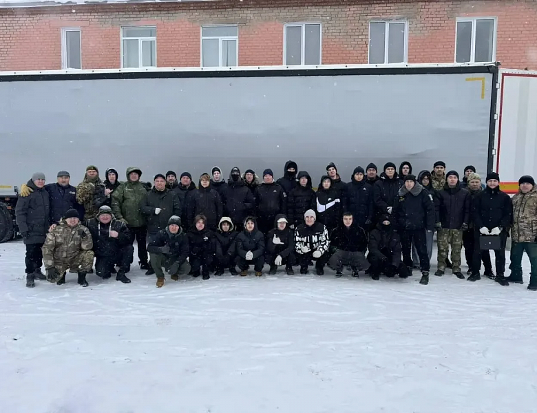 ЕДИНСТВО РАДИ ПОБЕДЫ: СТУДЕНТЫ СКФКУиС НА ПОГРУЗКЕ 17-ГО ГУМАНИТАРНОГО КОНВОЯ!