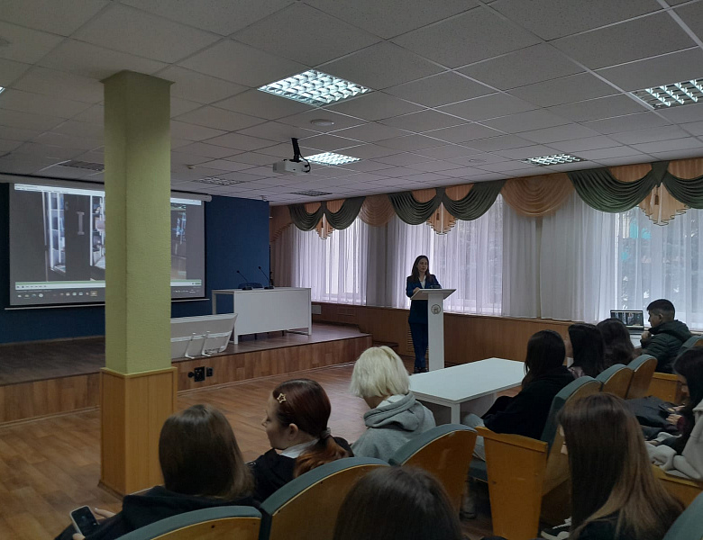 Цифровой суверенитет: студенты СКФКУиС обсудили будущее онлайн-безопасности
