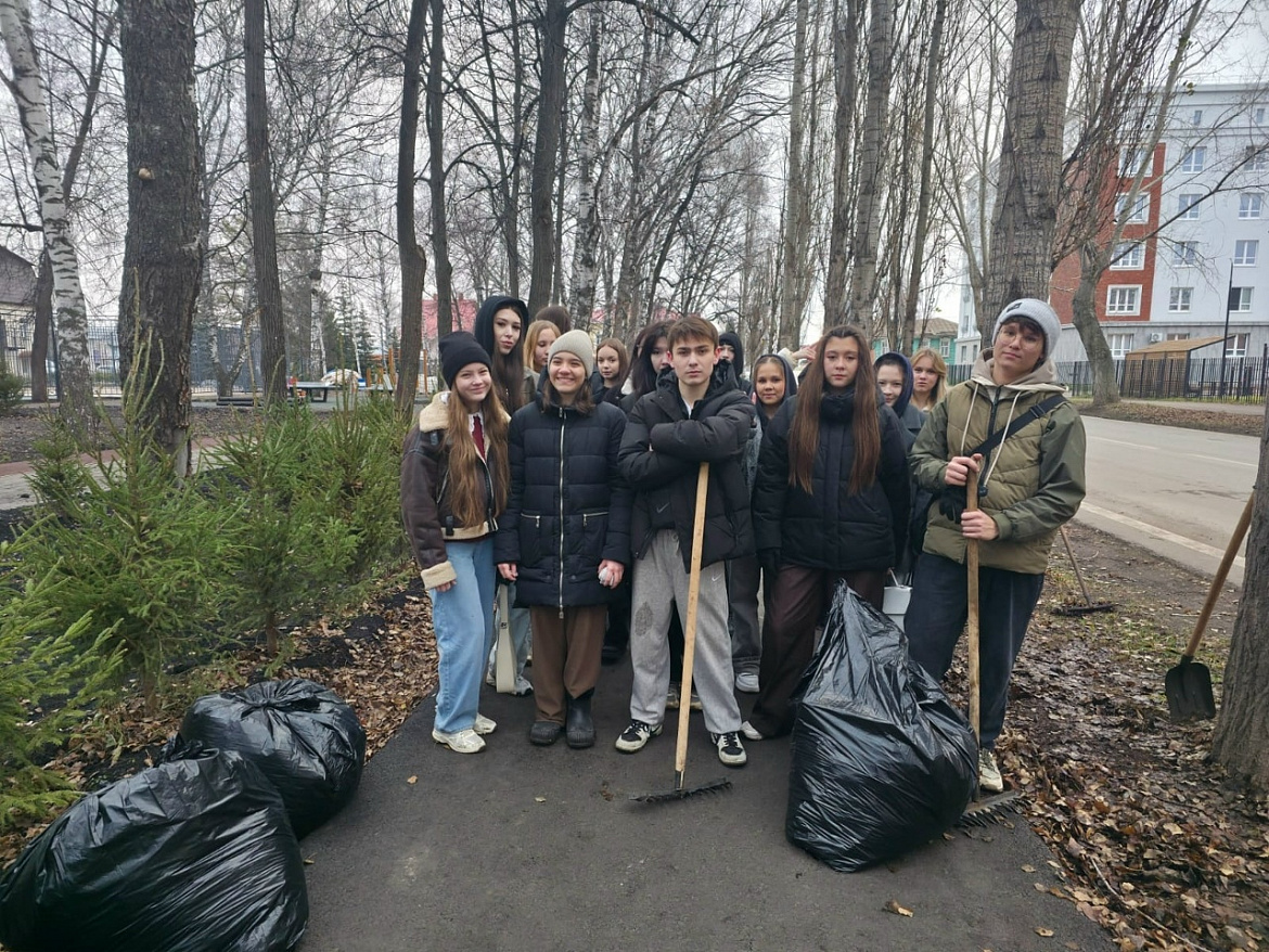 «Т-23» СКФКУиС: Чистый парк – наша забота! Участие в Парке Кирова в рамках конкурса «Движения Первых»
