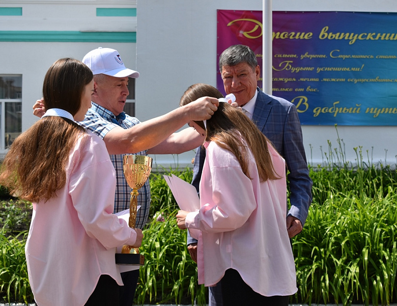 Сердца, полные гордости за Родину! С Днём России, великая Страна!