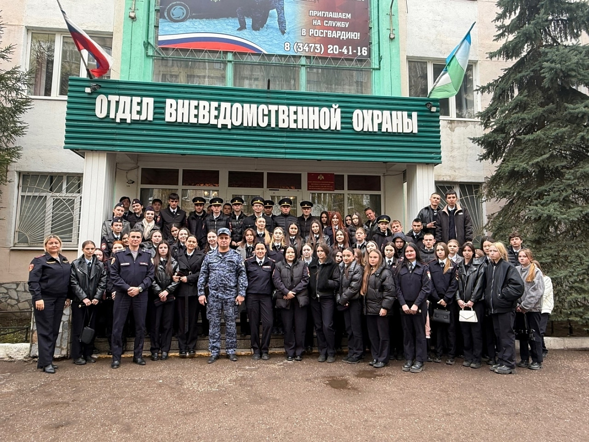 Продолжаем знакомство с нашей будущей профессией!