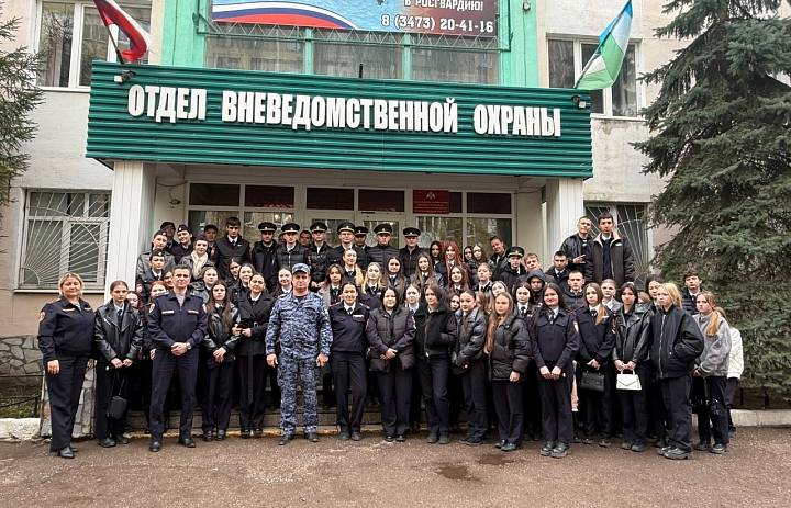 Продолжаем знакомство с нашей будущей профессией!