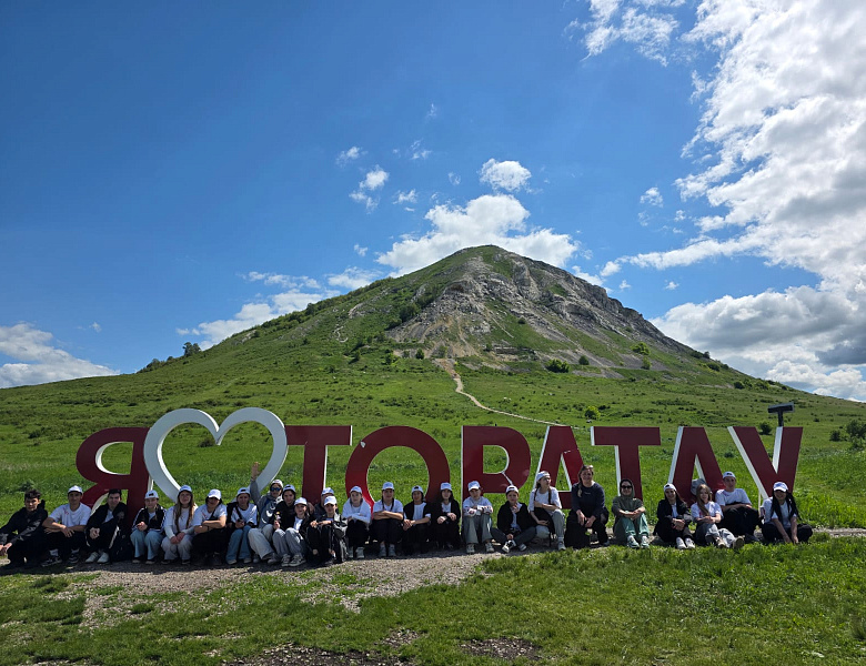 Экологический десант у подножья горы Торатау