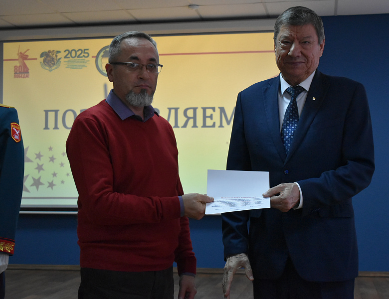Сегодня в Стерлитамакском колледже физической культуры, управления и сервиса – день, объединивший профессиональное развитие и глубокое патриотическое воспитание!