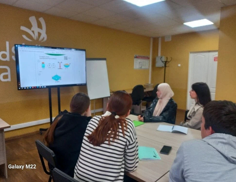 Цифровая безопасность – в действии! СКФКУиС завершил 9‑й этап просветительской эстафеты «Мои Финансы»