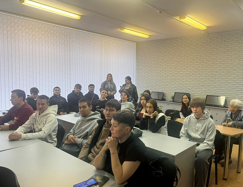 Отличная новость: студенты СКФКУиС блестяще справились с Всероссийским литературным диктантом! 