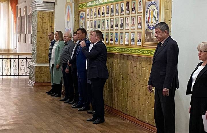 Новая неделя – новые свершения! Линейка в СКФКУиС задала тон продуктивному старту